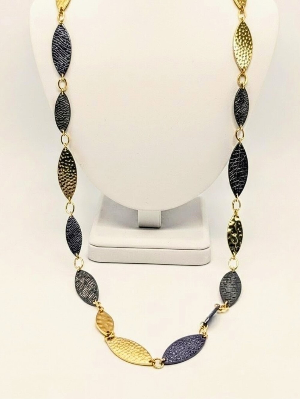 Vintage Erica Lyons Mixed Metal Gold & Black Marquise Station Long Necklace New